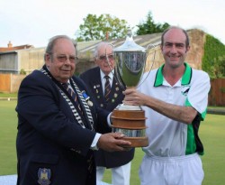 Club Captain Mark Royal winning the Senior Cup Trophy